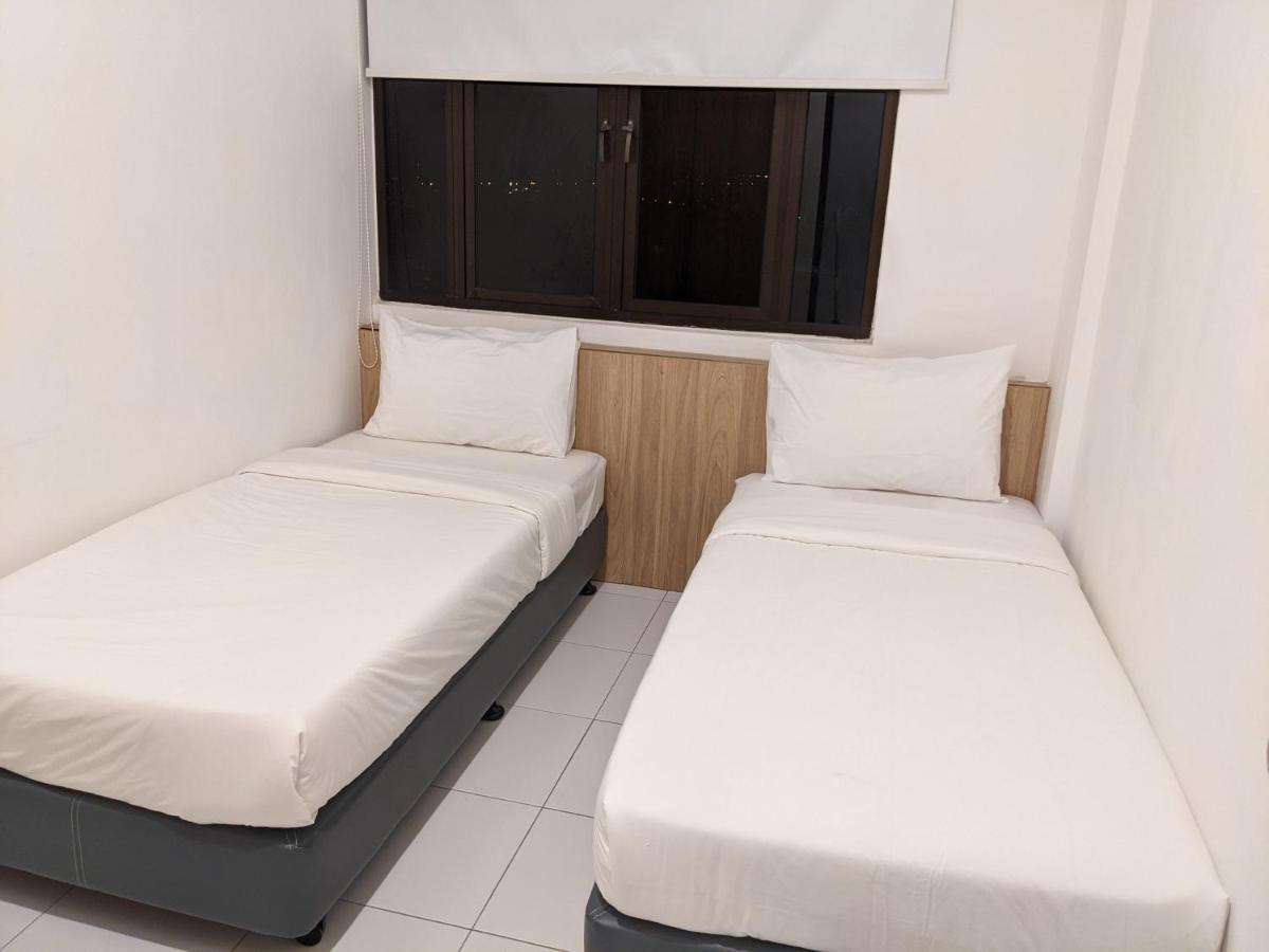 Alor Setar Imperio By Im Staycation 3Bedroom & Rooftop Pool מראה חיצוני תמונה