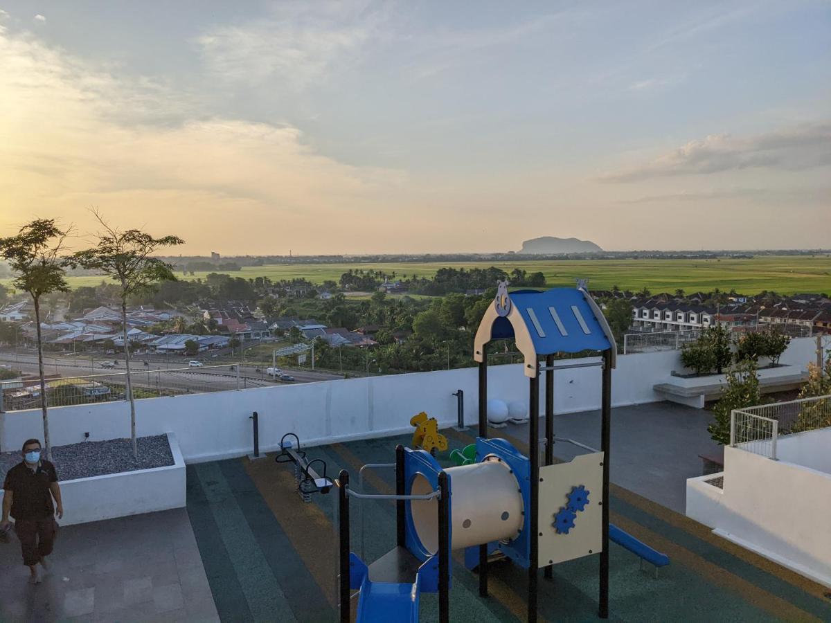 Alor Setar Imperio By Im Staycation 3Bedroom & Rooftop Pool מראה חיצוני תמונה
